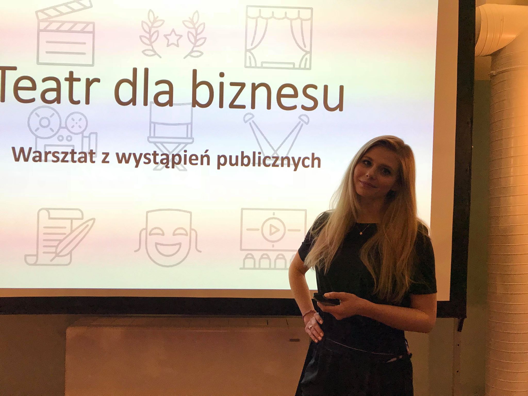 BlogStar: Izabela Zwierzyńska: Wystąpienia publiczne - BlogStar.pl