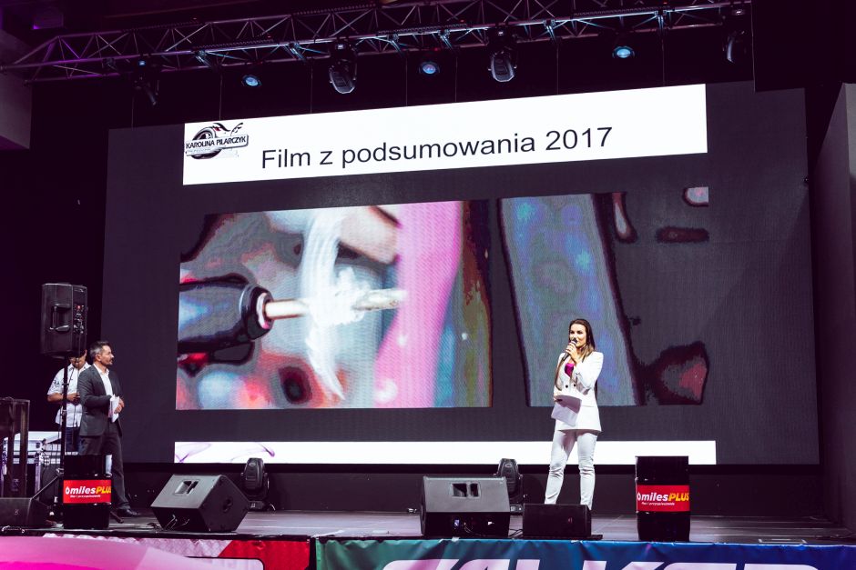 BlogStar: Prezentacja samochodu Karoliny Pilarczyk na sezon 2018 - BlogStar.pl