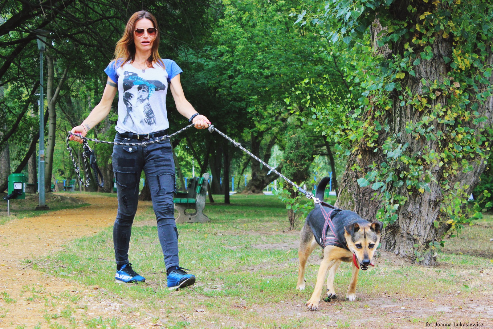 BlogStar: Karolina Pilarczyk zachęca do psich adopcji - BlogStar.pl