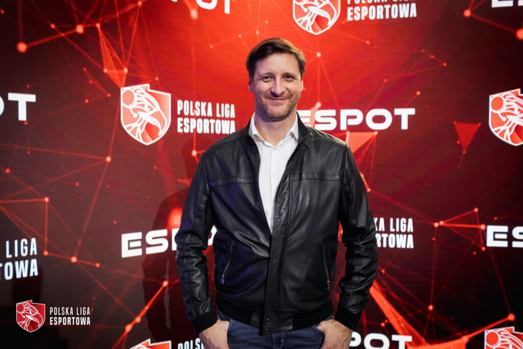 BlogStar: Zwycięzca CS:GO w Polskiej Lidze Esportowej wyłoniony!  - BlogStar.pl