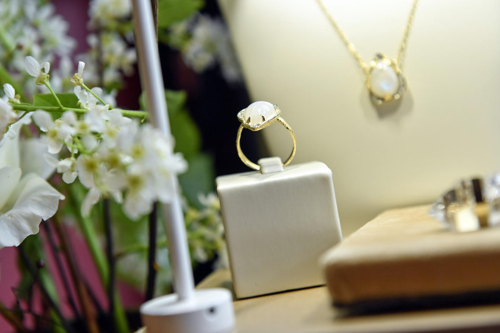 Renata: Tilsam Fine Jewelry - Astro Launch - BlogStar.pl