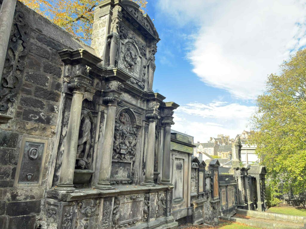 Edyta: Weekend w Edynburgu jesienią – miasto mgły, duchów i magii - BlogStar.pl