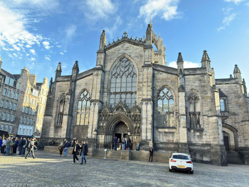 Edyta: Weekend w Edynburgu jesienią – miasto mgły, duchów i magii - BlogStar.pl