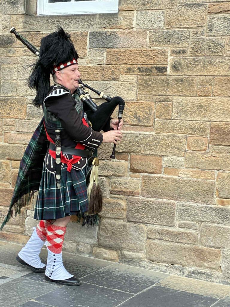 Edyta: Weekend w Edynburgu jesienią – miasto mgły, duchów i magii - BlogStar.pl