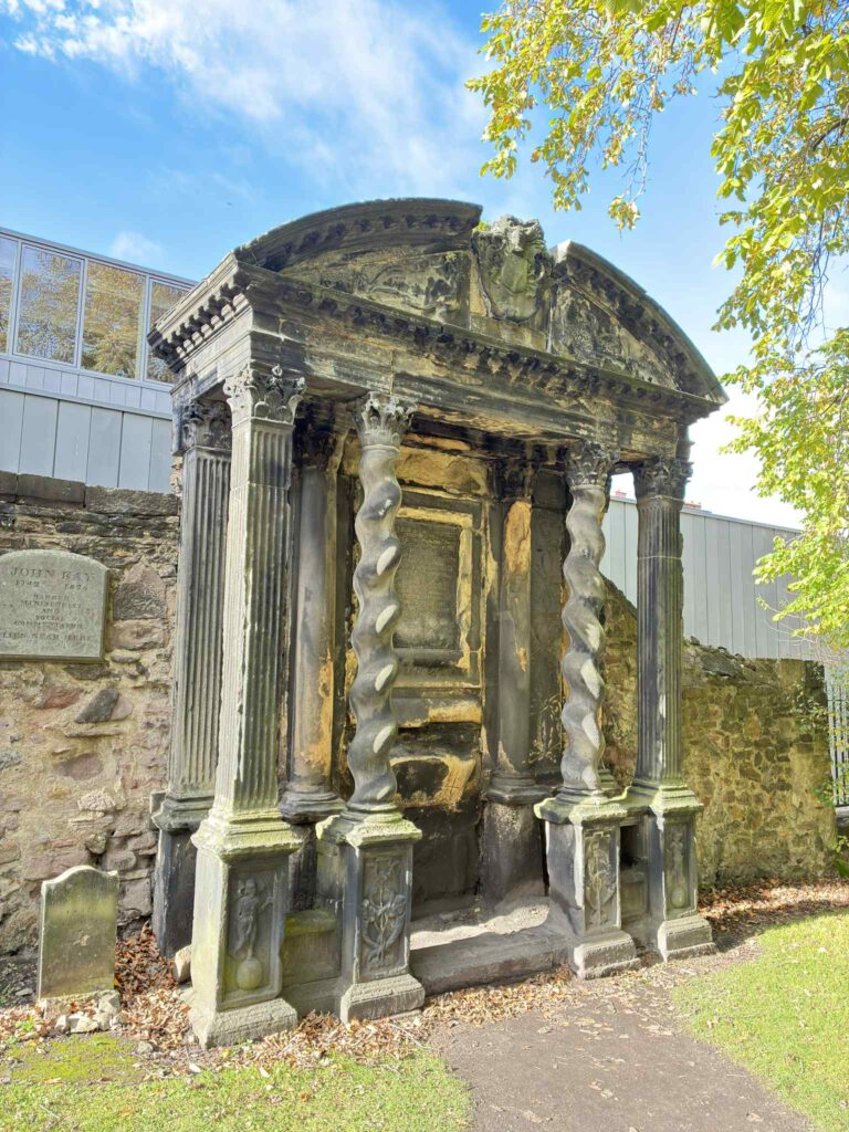 Edyta: Weekend w Edynburgu jesienią – miasto mgły, duchów i magii - BlogStar.pl